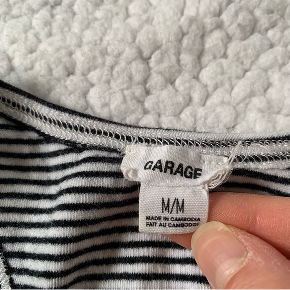 Garage Stripped Cropped Top - Picture 2 of 6